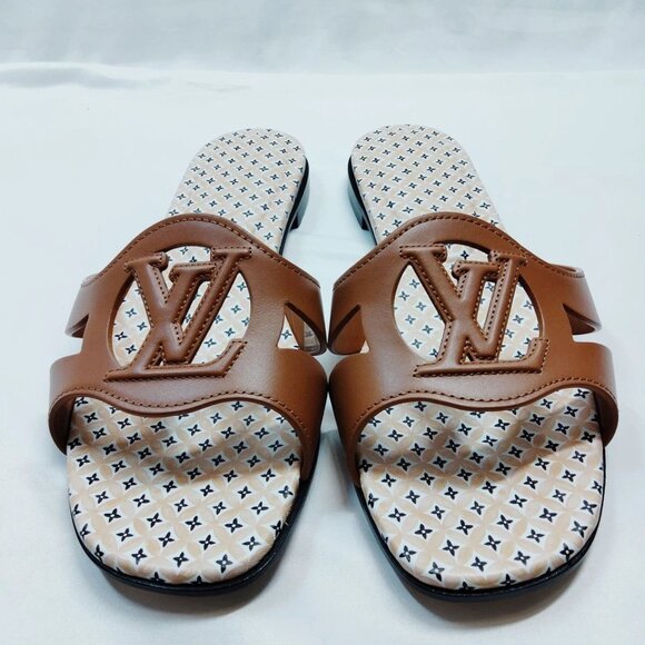 Louis Vuitton Sandals Women Browns Leather (calf) 720-071425 - Picture 1 of 9